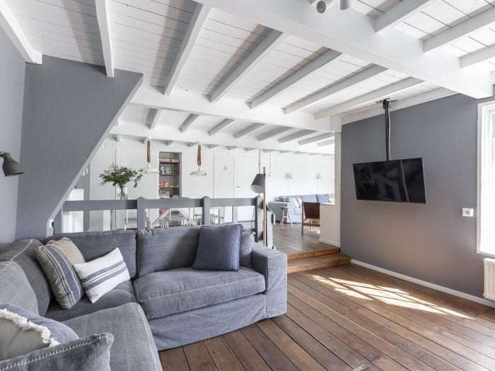 Vakantiehuis-de-groene-lantaarn-woonkamer-nederland