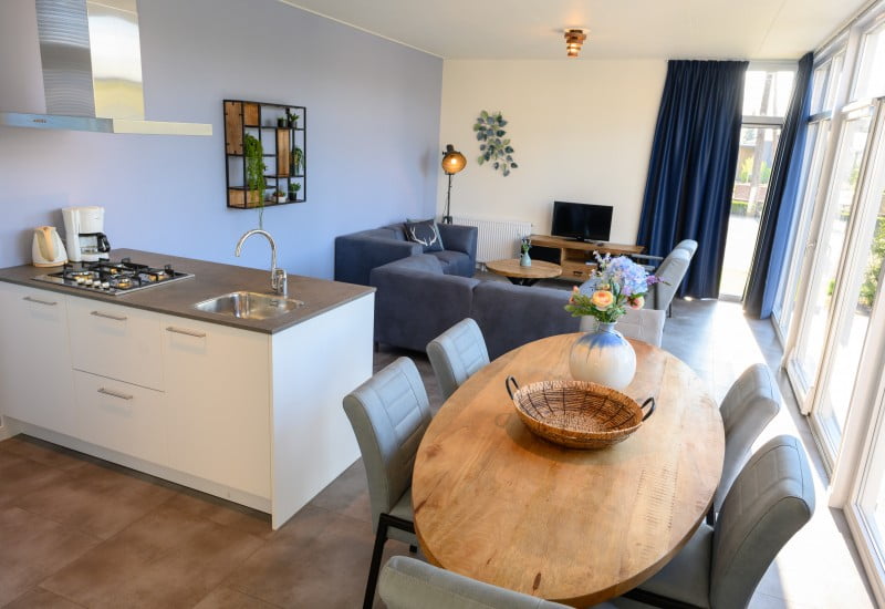 Woonkamer van de Bosvilla Ackersate in Voorthuizen
